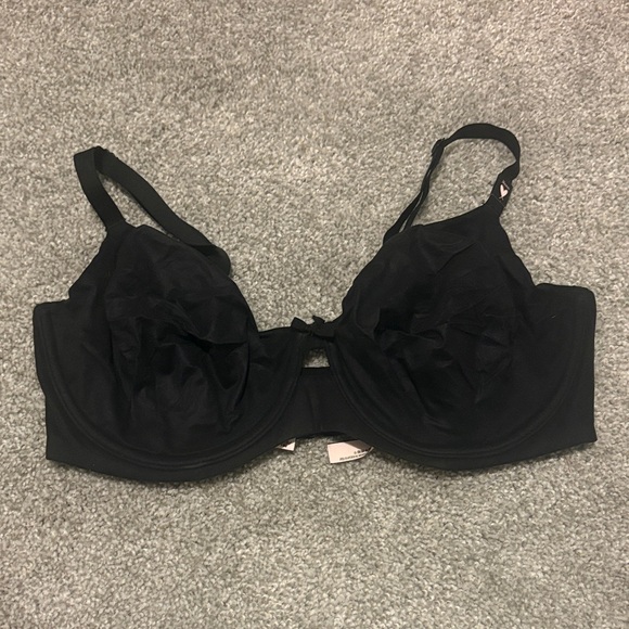 Victoria's Secret Other - NWT 36DDD Victoria's Secret Body by Victoria unlined Demi Black Bra